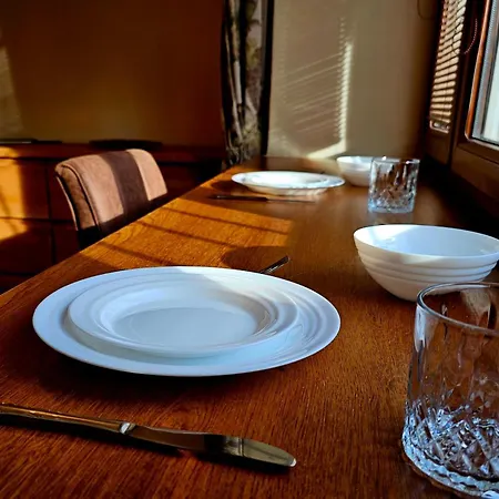 Lingulas - Cosy On Sancova Street, With Free Parking * Bratislava