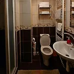 Lingulas - Cosy On Sancova Street, With Free Parking アパート ブラチスラヴァ